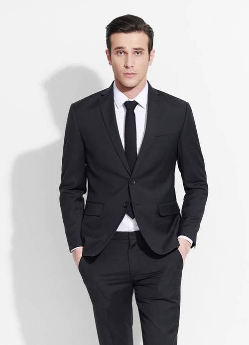 齐莱童 视觉与舞美负责人